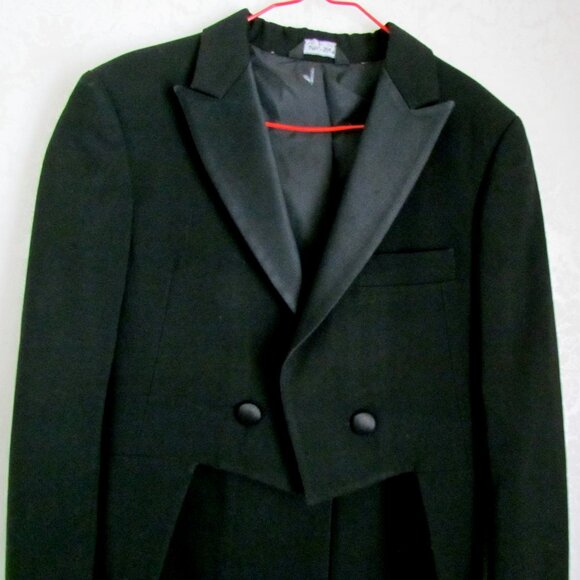 BOY'S BLACK TUXEDO TAIL COAT, M, AFTER SIX TUX JACKET, FORMAL WEDDING COAT - Picture 2 of 5
